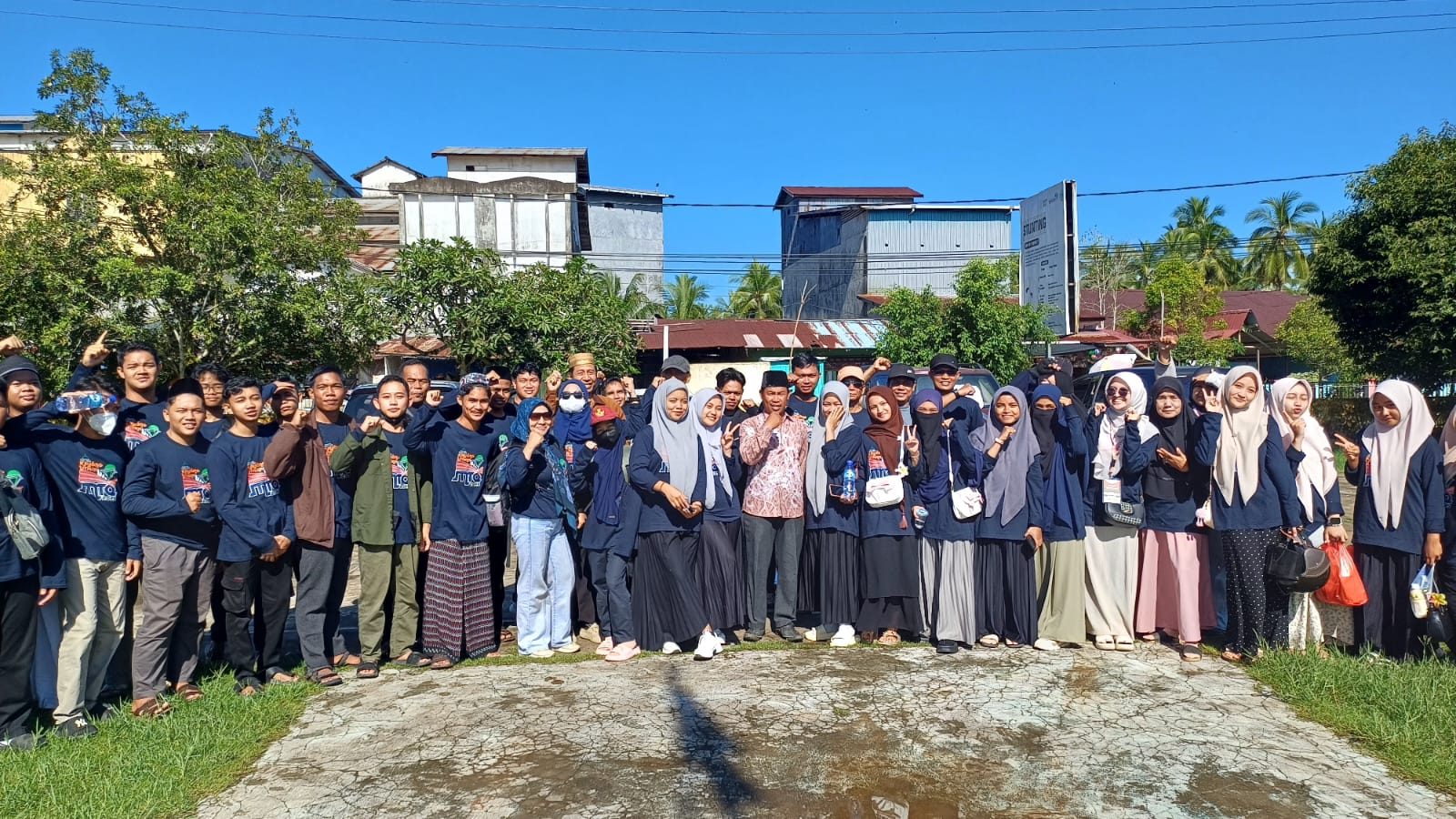 plt-camat-teluk-batang-melepas-kafilah-mtq-tingkat-kabupaten